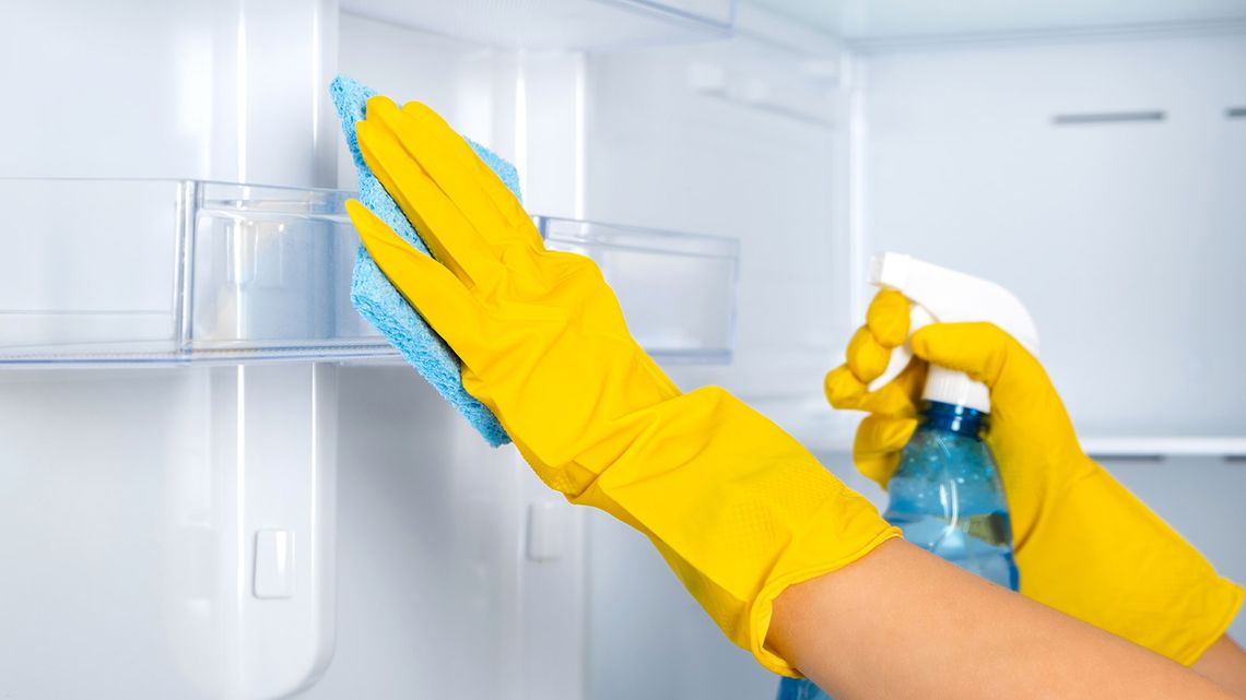 Top Tips for Cleaning your Fridge